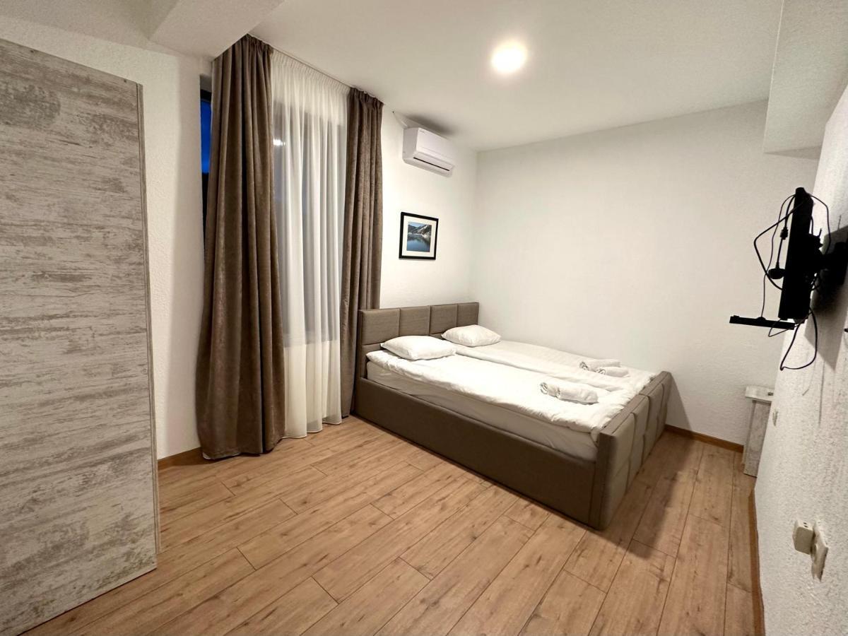 Karse Hotel Ambrolauri Kültér fotó